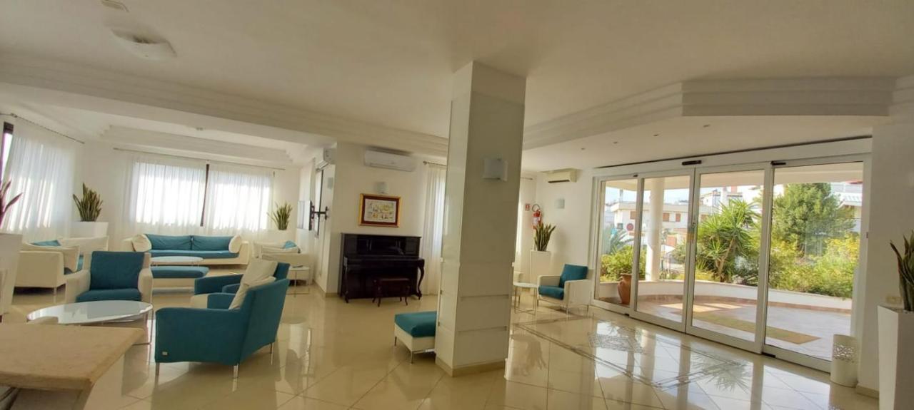 Bikini Hotel فيستَ المظهر الخارجي الصورة